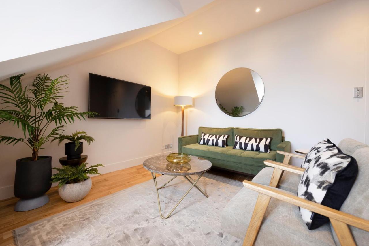 Joivy Luxury Flat Near Castle Апартаменты Эдинбург